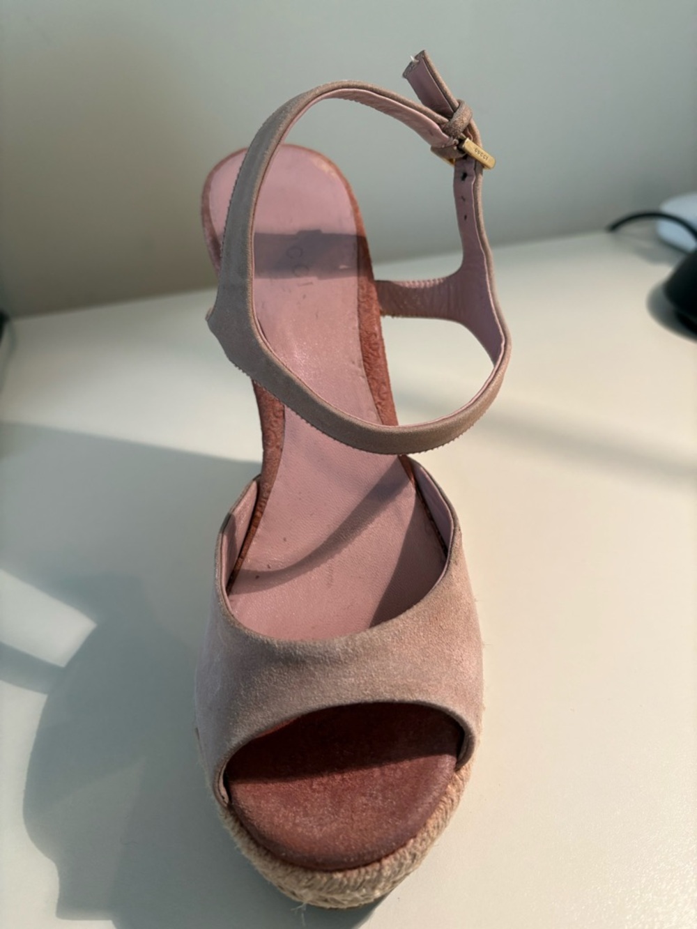 Gucci Dusty Pink Suede GG Wedge Espadrille Sandals 37.5 - Picture 8 of 12